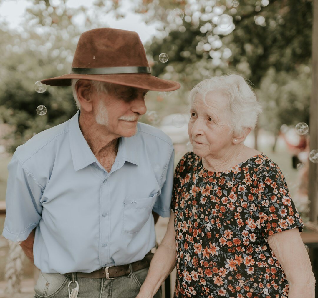 elderly couple dancing